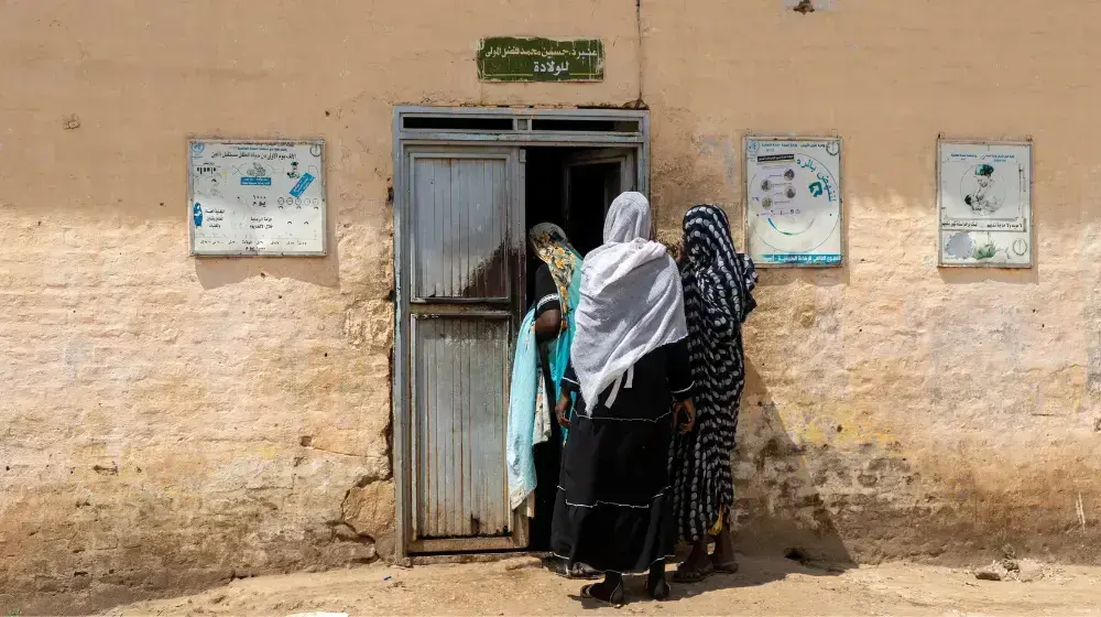 Inmitten des zermürbenden Krieges im Sudan bietet das Entbindungskrankenhaus einen Hoffnungsschimmer.